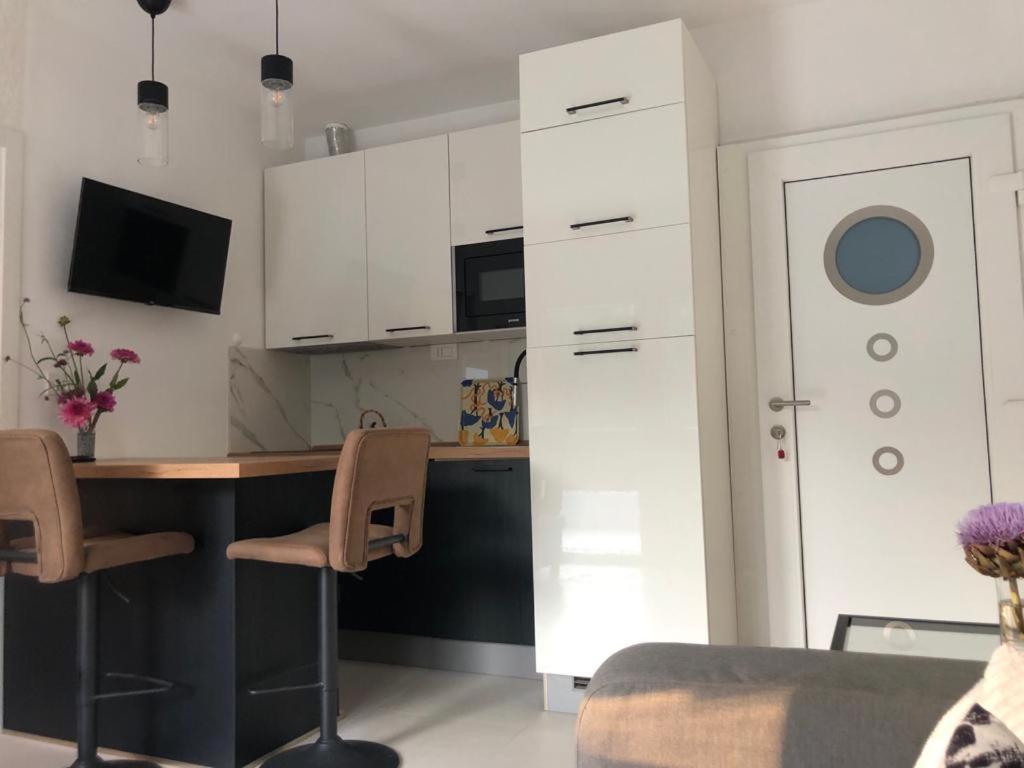 Apartment Lena Čižići Buitenkant foto